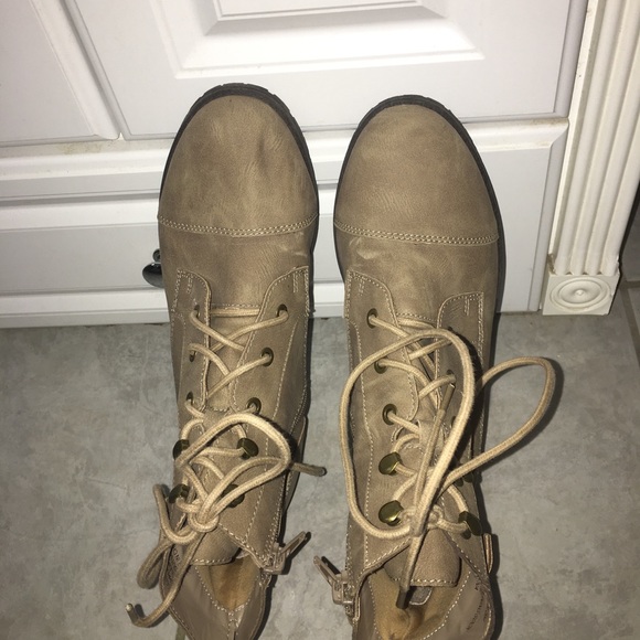 Madden Girl Rancee Combat Boot - Picture 4 of 4